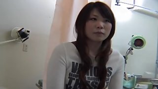 Hottie.s Japanese cunt became wet at a naughty pussy exam